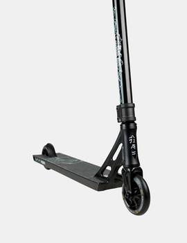 Scooter ADDICT EQUALIZER 570 - Black/Black
