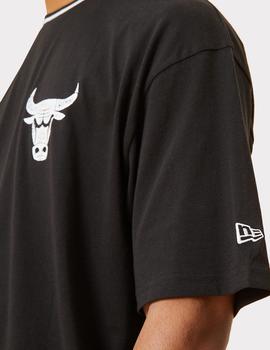 Camiseta NEW ERA DISTRESSED GRAPHIC OVERSIZED BULLS - Black