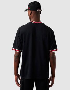 Camiseta NEW ERA TEAM LOGO OVERSIZED BULLS - Black