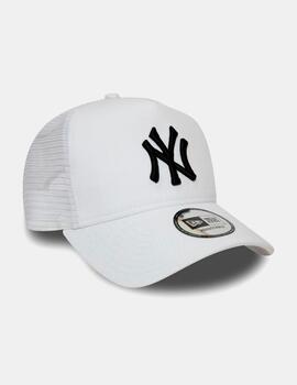 Gorra NEW ERA ESSENTIAL AFRAME TRUCKER YANKEES - Blanco