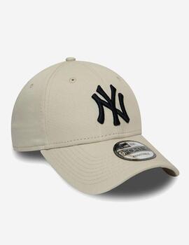 Gorra NEW ERA NY 940 LEAGUE ESSENTIAL - Stone