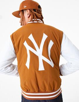 Cazadora NEW ERA BOMBER NEW YORK YANKEES - Taupe/White