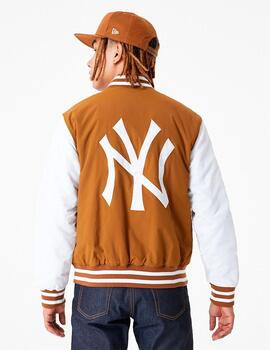 Cazadora NEW ERA BOMBER NEW YORK YANKEES - Taupe/White