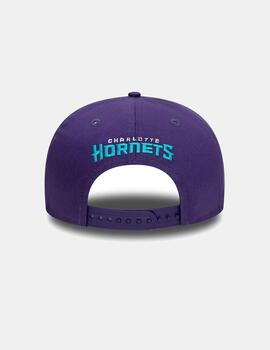 Gorra NEW ERA 950 PATCH CHARLOTTE HORNETS - Purple