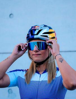 Gafas RED BULL DAKOTA - White/Smoke + Blue Mirror