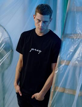 Camiseta MISTER TEE PRAY EMB - Negro