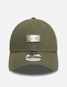 Gorra NEW ERA 940 NE BADGE - Green Med