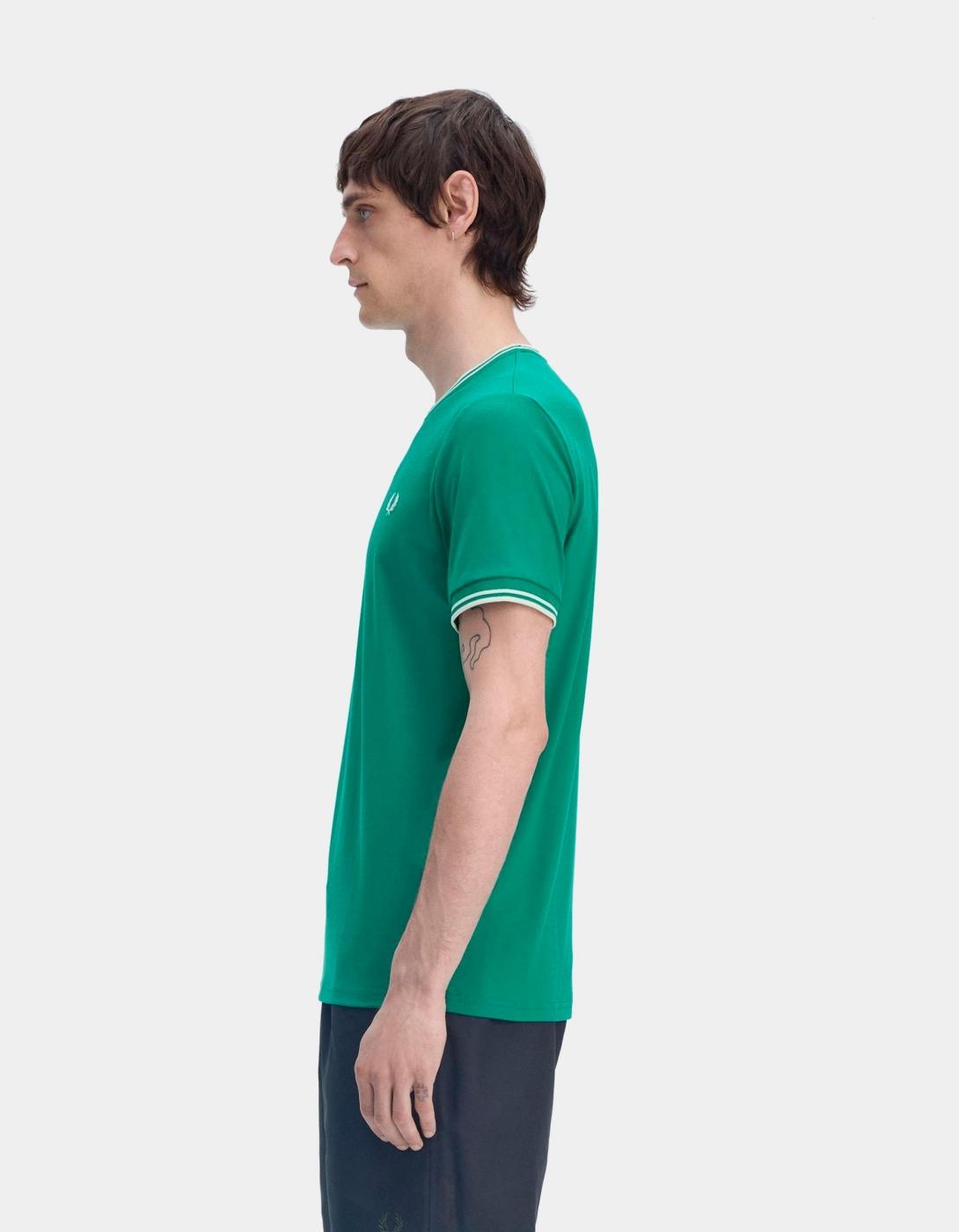 Camiseta FRED PERRY M1588 -Green Ecru