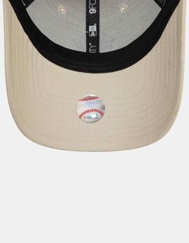 Gorra 940 NEW ERA TEAM OUTLINE NEYYAN - Light Beige