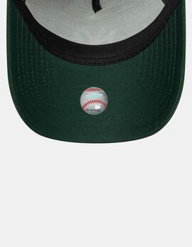 Gorra 940 NEW ERA LEAGUE ESS TRUCKER NEYYAN - Dark Green