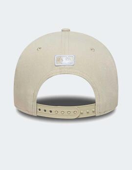 Gorra 940 NEW ERA MC DETTIG - Light Beige