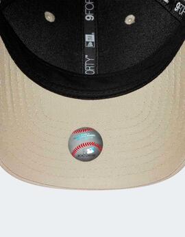 Gorra 940 NEW ERA MC DETTIG - Light Beige