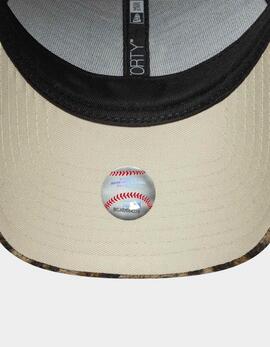 Gorra 940 NEW ERA WMNS COSY ANIMAL NEYYAN  - Light Beige