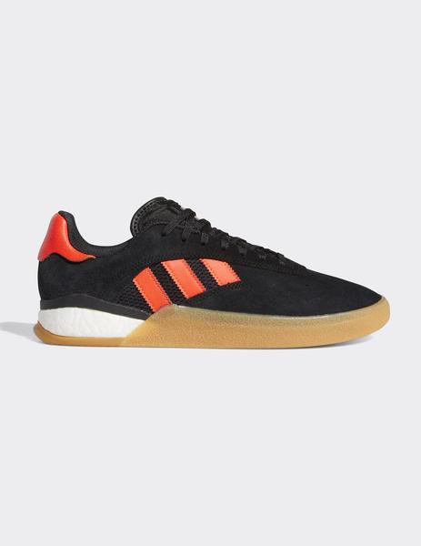 Corte de pelo vaquero George Bernard Zapatillas Adidas 3ST.004 - Black/Gum/Solred