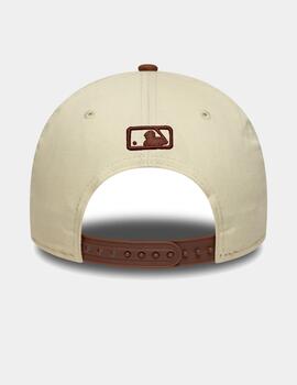 Gorra 940 NEW ERA WS PATCH MC BOSREDCO - Light Beige