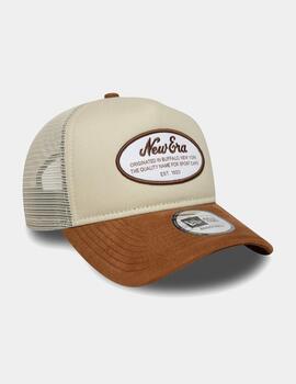 Gorra NEW ERA OVAL PATCH SUEDE TRUCKER NEWERA  - Light Bei
