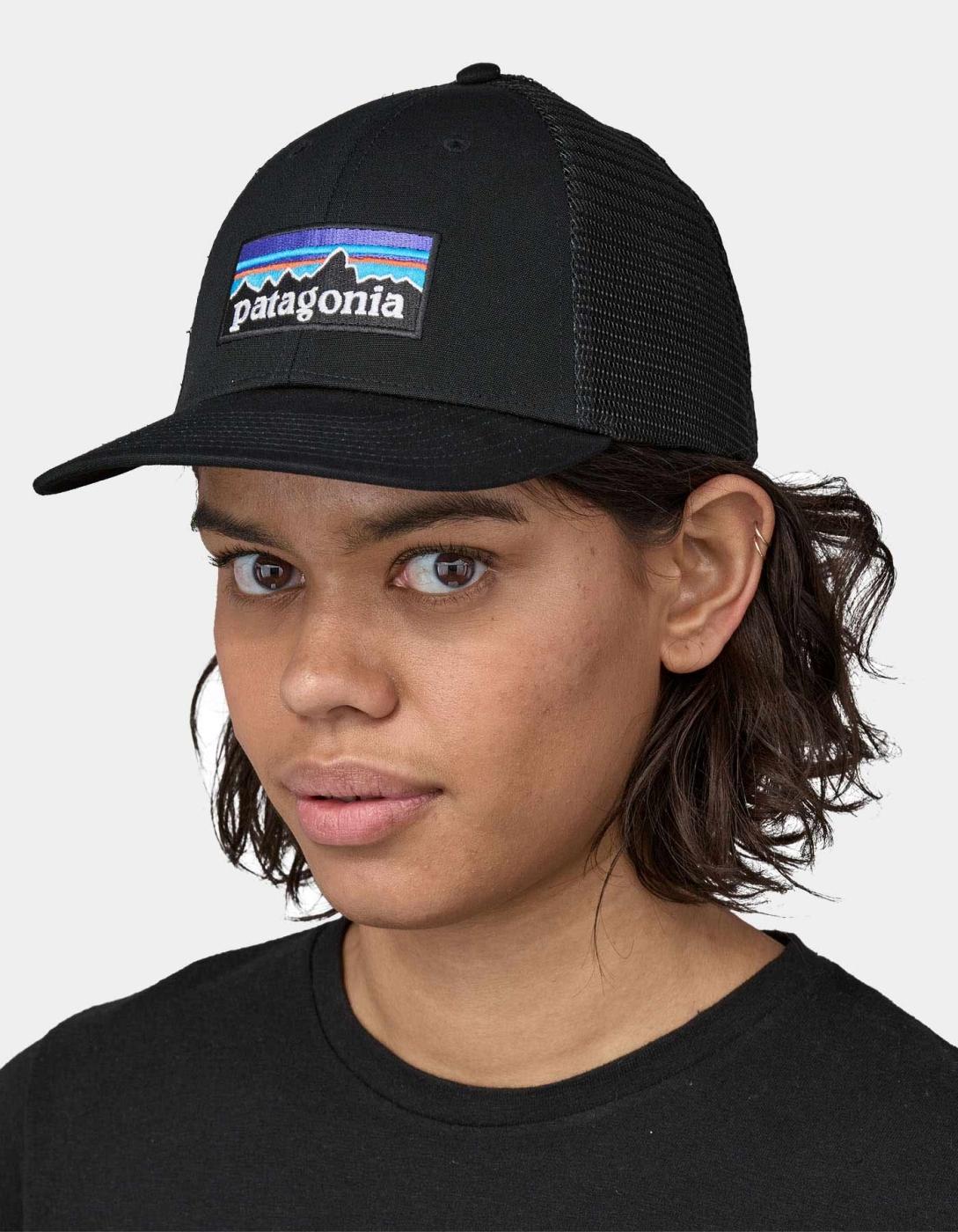Gorra PATAGONIA P-6 LOGO LOPRO TRUCKER - Black