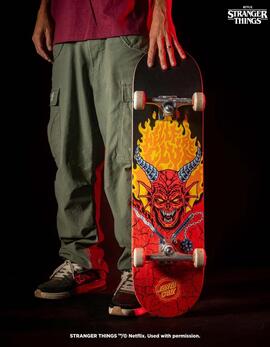 Tabla Skate STA CRUZ X STRANGER THINGS HELLFIRE 8.