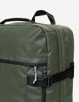 Mochila EASTPAK TRAVELPACK 42L- Tarp Forest