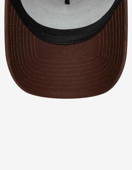 Gorra 940 NEW ERA NE PATCH SUEDE EFRAME - Beige