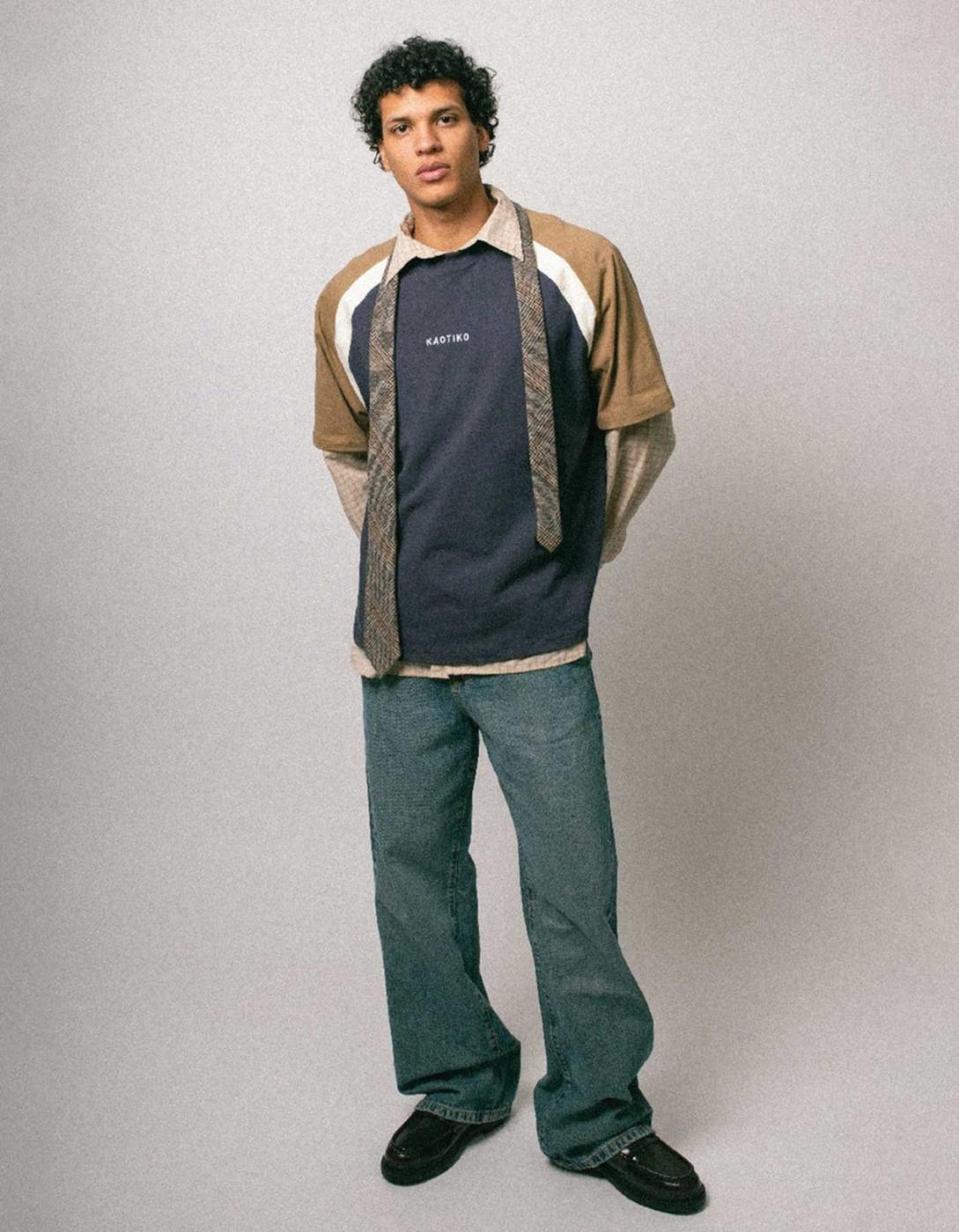 Camiseta KAOTIKO CROPPED LENNOX - Navy/Camel